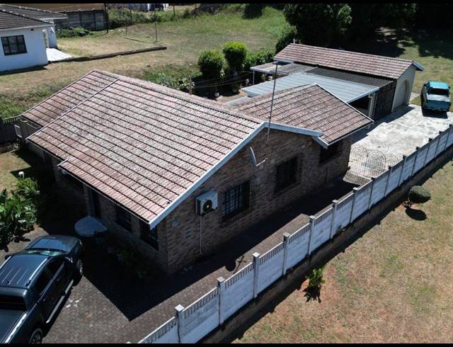 3 BEDROOM HOUSE FOR SALE IN ISIPINGO BEACH